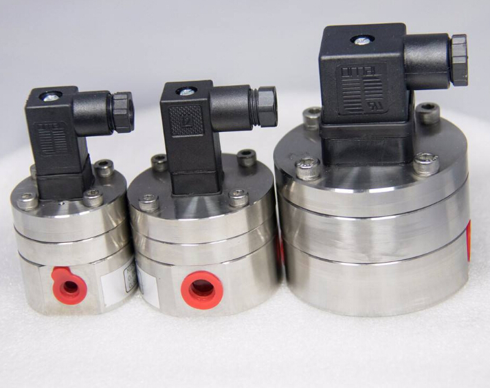 Micro volume flowmeter model