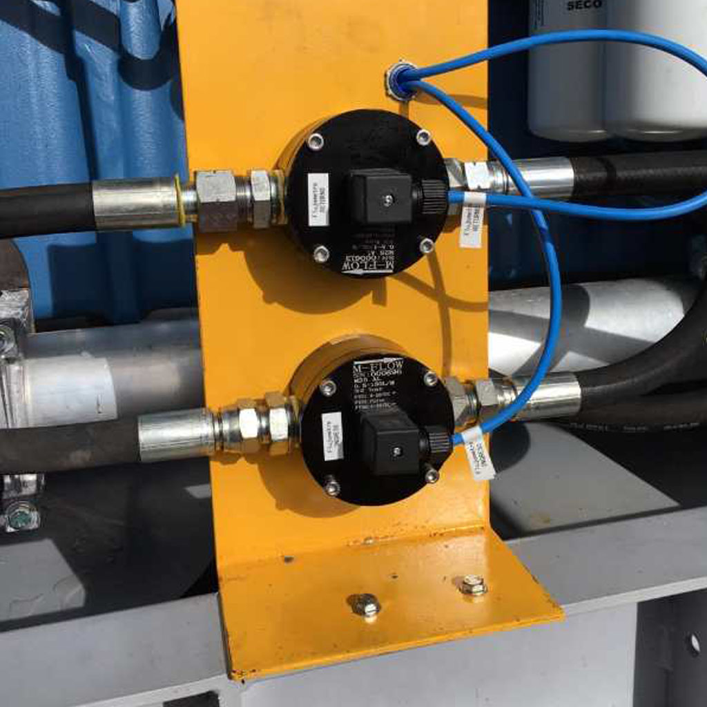 Papermaking additive liquid flow meter